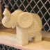 Escultura Elefante Bege Resina Estatueta Enfeite Decoração G